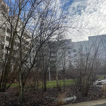 Apartment Cozy Near Tram - Center