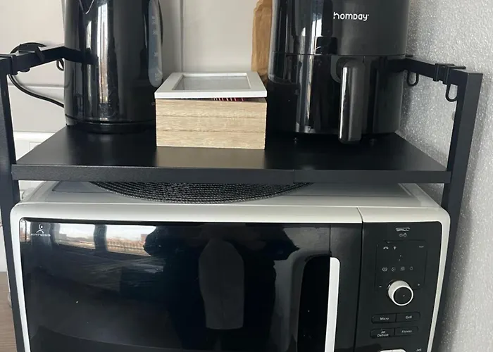 Cozy Near Tram - Center *